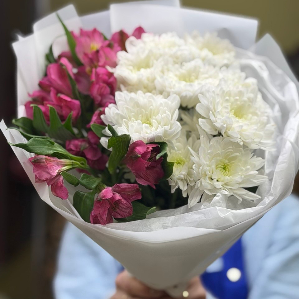 Букеты сборные, композиции